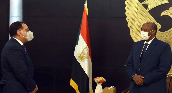 بالصور.. البرهان: نتفق مع الموقف المصري بضرورة الوصول لحلول تفاوضية بشأن سد النهضة