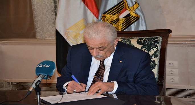 بالصور .. وزير التربية والتعليم يعتمد نتيجة الدبلومات الفنية 2020