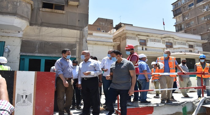 بالصور.. وزير النقل يتابع إصلاح عمارة الزمالك ويتفقد محطات المرحلة الرابعة للخط الثالث للمترو