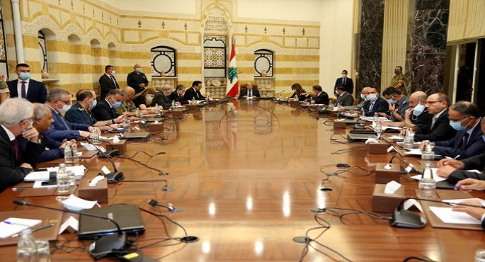 الرئيس اللبناني: حريق اليوم بالمرفأ قد يكون عملا تخريبيا مقصودا أو نتيجة خطأ تقني أو جهل أو إهمال