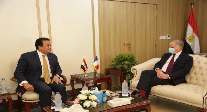 بالصور .. وزير التعليم العالي يستقبل الرئيس الجديد للجامعة الفرنسية بمصر