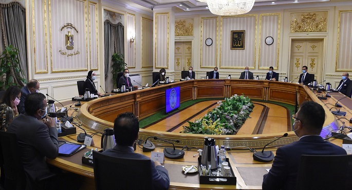 بالصور .. رئيس الوزراء يبحث مع صناع الأثاث بدمياط مقترحات تطوير الصناعة والاستغلال الأمثل لمدينة دمياط للأثاث