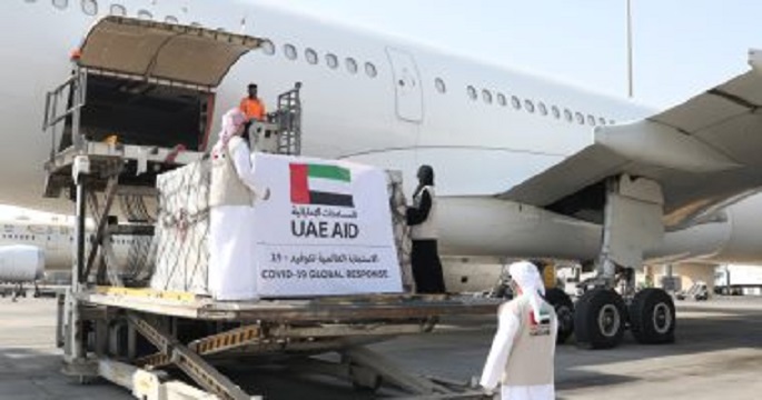 وصول طائرة إماراتية محملة بمساعدات لاحتواء فيضانات السودان