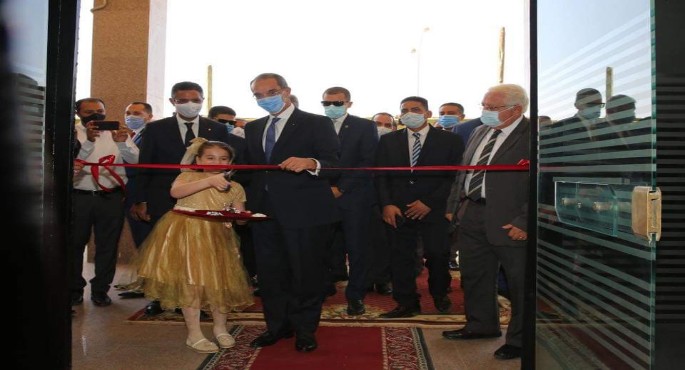 بالفيديو و الصور .. وزير الاتصالات يفتتح 3 مراكز لتقديم خدمات بريدية وتوثيق الشهر العقاري للمواطنين