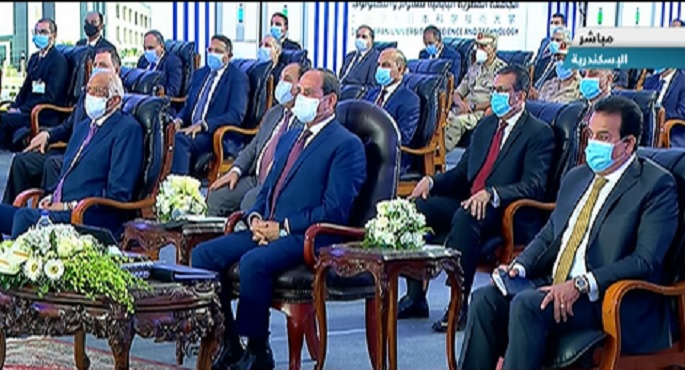 الرئيس السيسي يشهد افتتاح عدد من المنشآت التعليمية