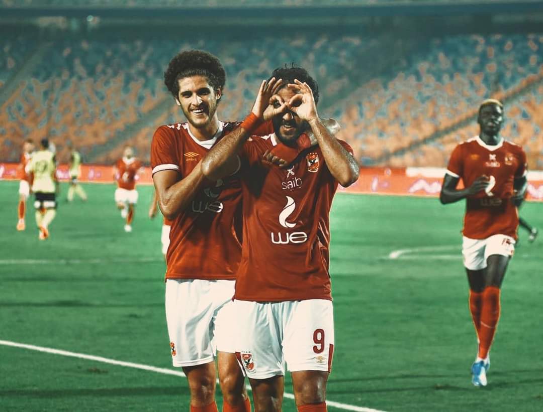 الأهلي يفوز على دجلة بثنائية نظيفة ويقترب خطوة أخرى من لقب الدوري