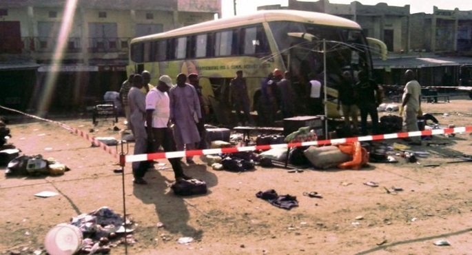 مصرع 15 شخصا جراء سقوط حافلة في نهر جنوب شرق نيجيريا