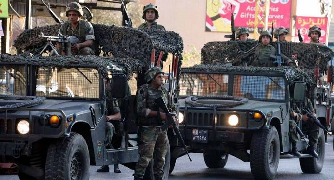 دعوات في لبنان لوأد الفتنة الطائفية بين بلدتي عنقون ومغدوشة بصيدا.. والجيش يتدخل لفرض الهدوء