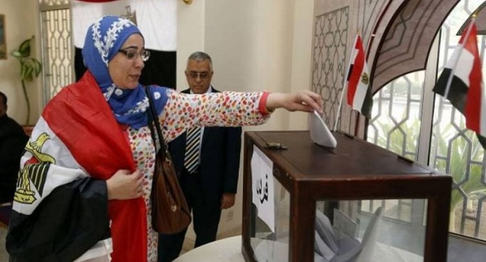 سفارات وقنصليات مصر تواصل تسلم مظاريف التصويت البريدي للمواطنين في انتخابات النواب
