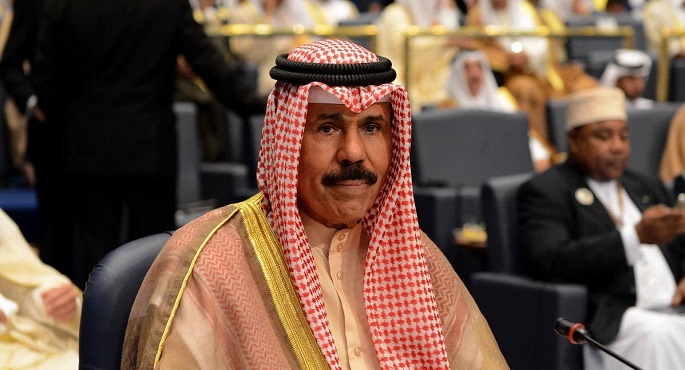 أمير الكويت يرفض استقالة الحكومة ويؤكد ثقته بآدائها