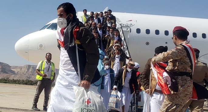 انتهاء تبادل السجناء بين الحكومة اليمنية والحوثيين.. والصليب الأحمر يعلن إطلاق سراح 1056 شخصا