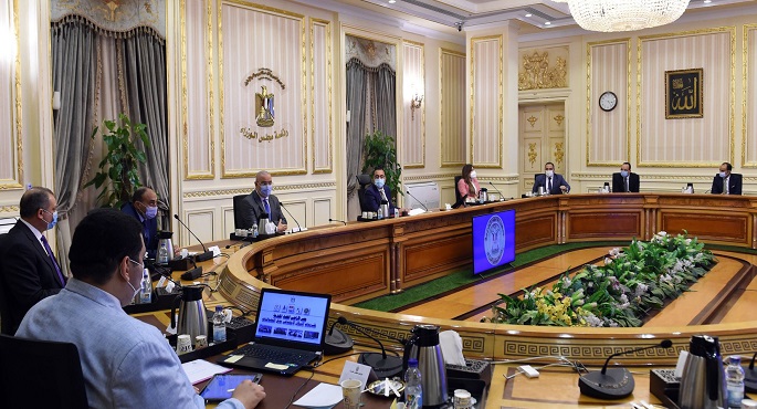 بالصور .. رئيس الوزراء يتابع اختيارات الأراضى لتنفيذ تكليفات الرئيس بإقامة تجمعات سكنية حضارية بالمحافظات