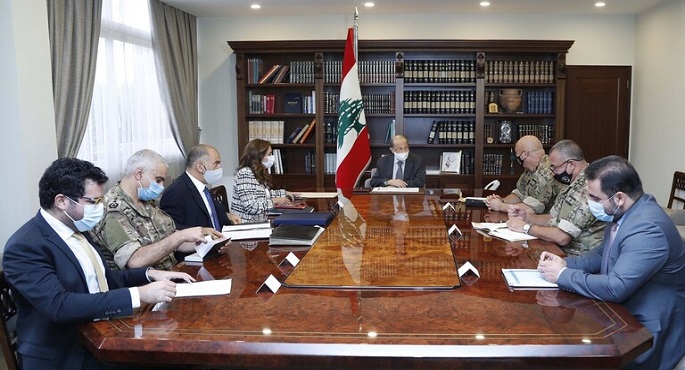 عون يجتمع بوفد لبنان الذي سيتولى التفاوض التقني مع إسرائيل لترسيم الحدود