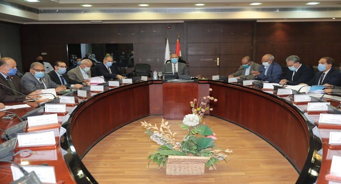 بالصور.. وزير النقل يتابع تقدم أعمال نقل المرافق المتعارضة مع أعمال تطوير الطريق الدائري حول القاهرة الكبرى