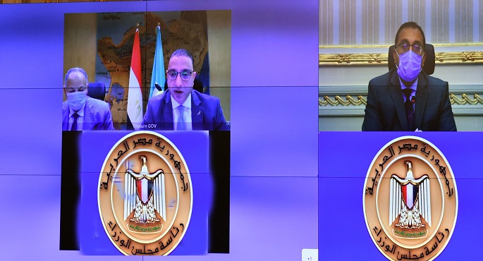 بالفيديو والصور.. رئيس الوزراء يستعرض المشروعات التنموية والخدمية بمحافظة الفيوم