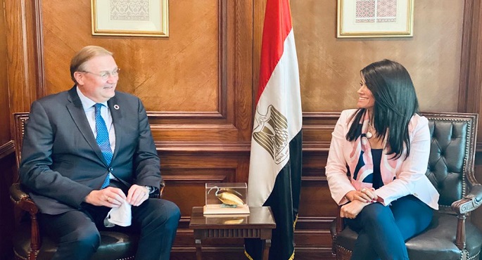 «المشاط» تبحث مع المنسق المقيم للأمم المتحدة في مصر تعزيز التعاون في إطار الشراكة الاستراتيجية