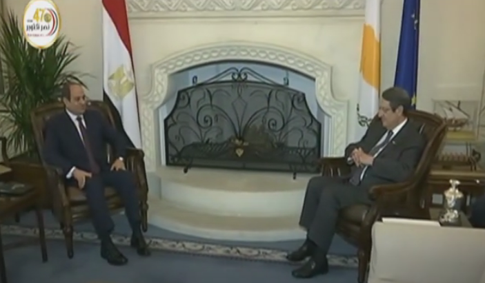 بالفيديو .. الرئيس السيسي يجري مباحثات في نيقوسيا مع نظيره القبرصي
