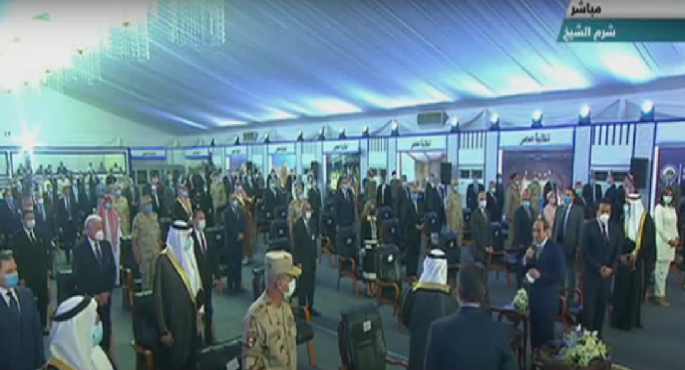 بالفيديو .. الرئيس السيسي يرحب بالأمير فهد بن سلطان أمير منطقة تبوك