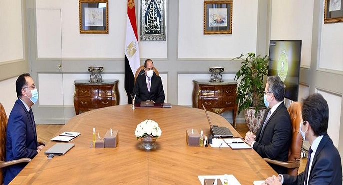 السيسي يكلف الحكومة بالحفاظ على العمالة بالقطاع السياحي وتثبيت أوضاعها