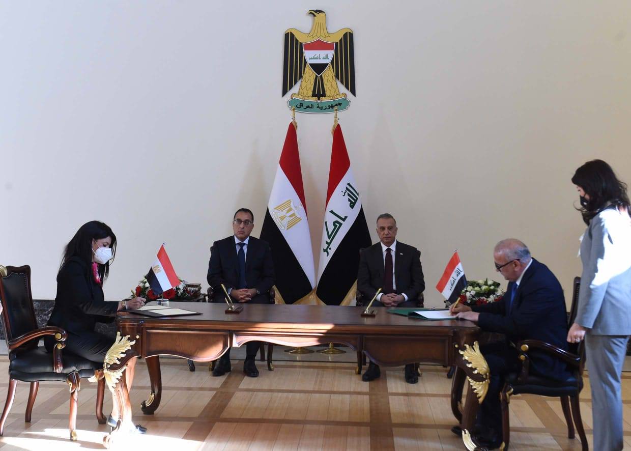بالفيديو والصور.. مدبولى والكاظمى يشهدان توقيع 15 اتفاقية ومذكرة تفاهم وبروتوكول تعاون بين البلدين