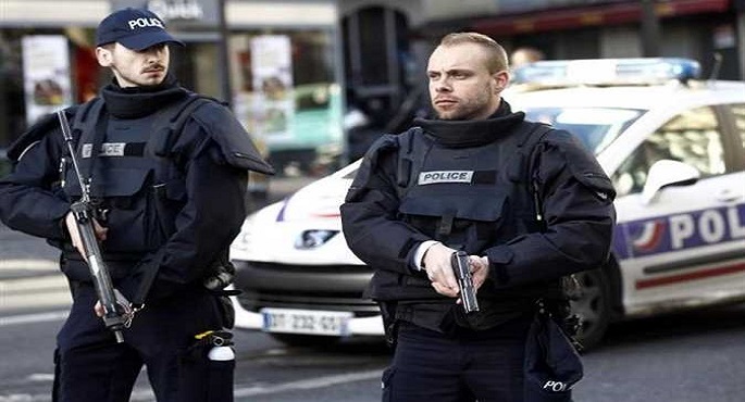 الداخلية الفرنسية تعلن عدم العثور على أي متفجرات في الطائرة القادمة من تشاد