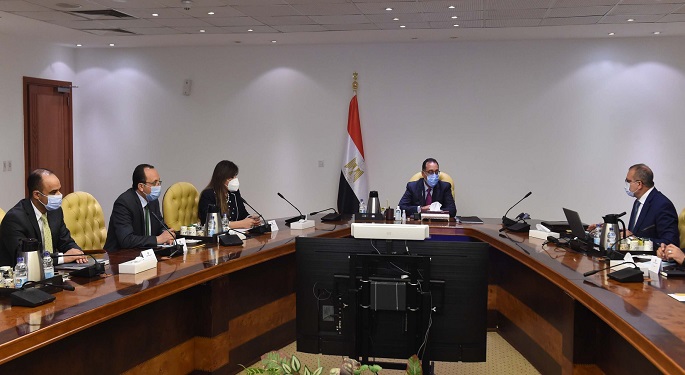 مدبولي يتابع تنفيذ تكليفات الرئيس بإنشاء مشروع سكني بالمحافظات على غرار “الأسمرات” و”بشاير الخير”
