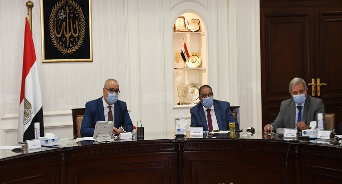 بالصور.. وزير الإسكان يترأس اجتماعا للجنة إدارة الأزمات لمتابعة إجراءات مواجهة الأمطار والسيول