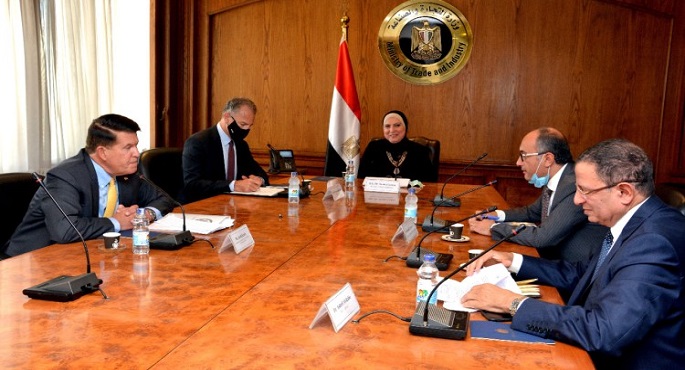 وزيرة التجارة: 8ر21 مليار دولار حجم الاستثمارات الأمريكية في مصر