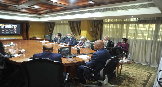وزير النقل يستعرض الفرص الاستثمارية في مجالات النقل أمام البنوك و كبريات شركات قطاع النقل