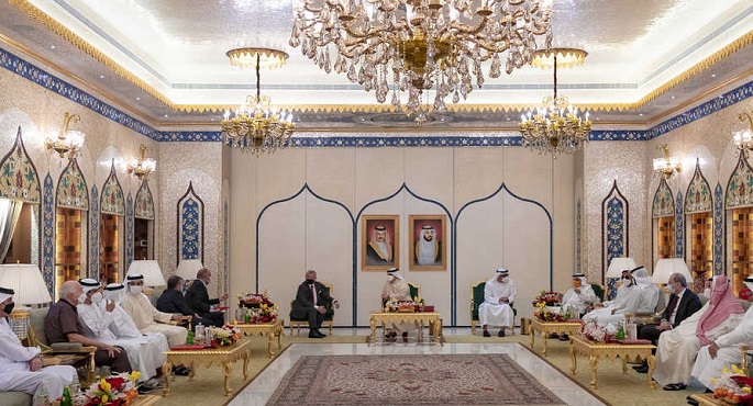 الخليج : قمة أبوظبي الثلاثية لبنة في دعائم أمن المنطقة