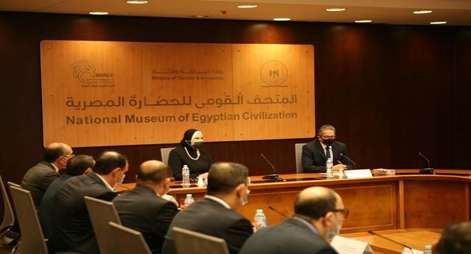 وزيرا التجارة والصناعة والسياحة والاثار يبحثان الترتيبات الخاصة بمحتوى الجناح المصري بمعرض اكسبو دبي 2020