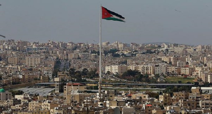 الأردن يمدد حظر التجول الليلي حتى منتصف مايو