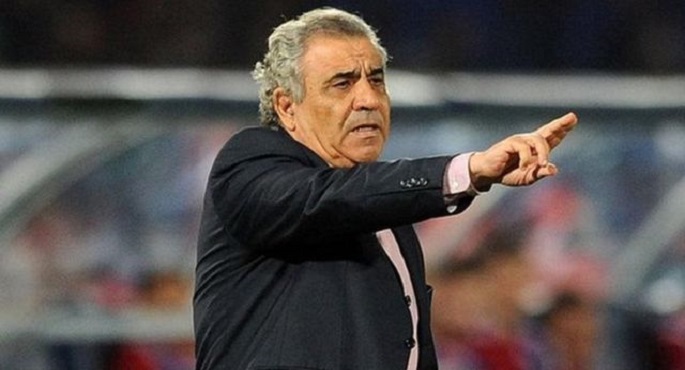 الصفاقسي التونسي يقيل المدرب فوزي البنزرتي بعد تكرار غيابه عن تدريبات الفريق