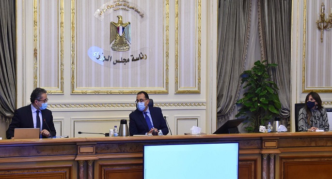بالفيديو والصور.. مدبولي يتابع جهود التعامل مع التحديات التي تواجه قطاع السياحة في المرحلة الحالية