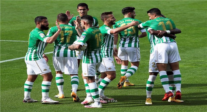 ريال بيتيس يفوز علي إلتشي 3ـ1 في الدوري الاسباني
