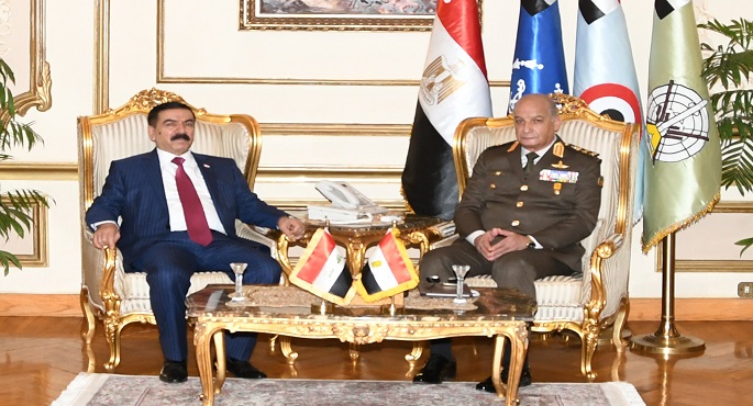 بالفيديو والصور.. وزير الدفاع يلتقي نظيره العراقي خلال زيارته الرسمية لمصر