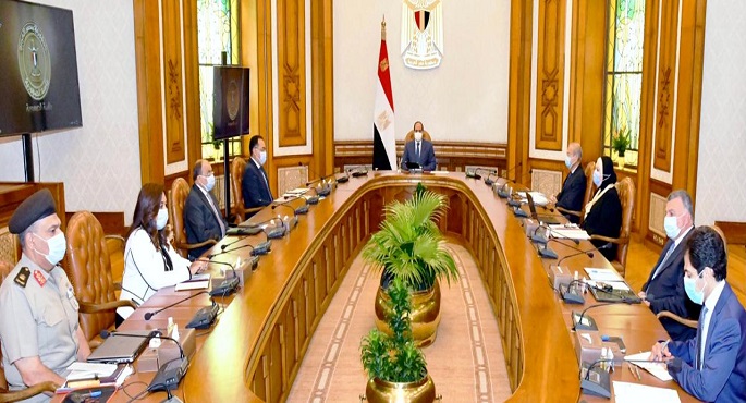 السيسي يوجه بالاستمرار في توفير كافة مستلزمات الإنتاج لمدينة دمياط للاثاث لتصبح مركزا متكاملا في صناعة الأثاث