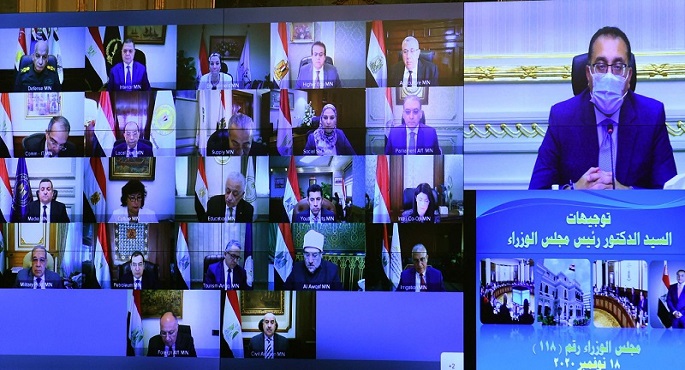 خلال اجتماع بالفيديو كونفرانس .. رئيس الوزراء يشدد على التطبيق الصارم للإجراءات الاحترازية لمواجهة كورونا… وتخفيف التزاحم فى أماكن العمل