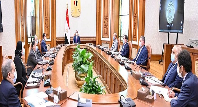 السيسي يوجه بالإسراع في تنفيذ خطط الدولة لتوطين صناعة السيارات التي تعمل بالطاقة الجديدة بمصر