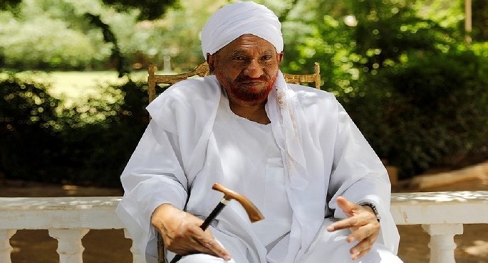 جثمان الصادق المهدي يوارى الثرى في “قبة الإمام المهدي”