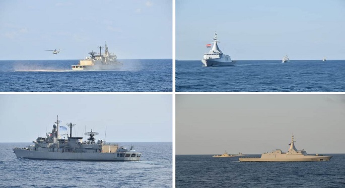 القوات البحرية المصرية واليونانية تنفذان تدريباً بحرياً عابراً في بحر إيجه