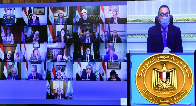 عبر تقنية الفيديو كونفرانس.. مدبولي: سيتم إخلاء جميع المقرات الحكومية بالقاهرة بعد الانتقال للعاصمة الإدارية