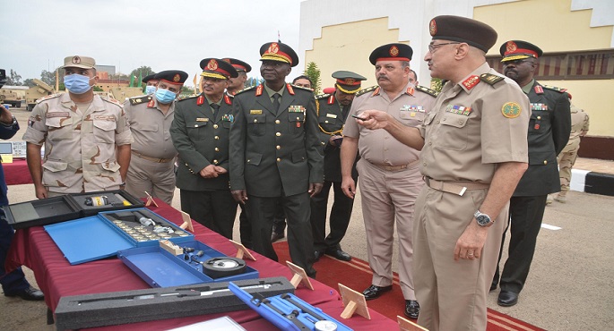 بالصور.. قائد قوات الدفاع الجوي السوداني يتفقد عددا من الوحدات ويلتقي الفريق علي فهمي خلال زيارته لمصر