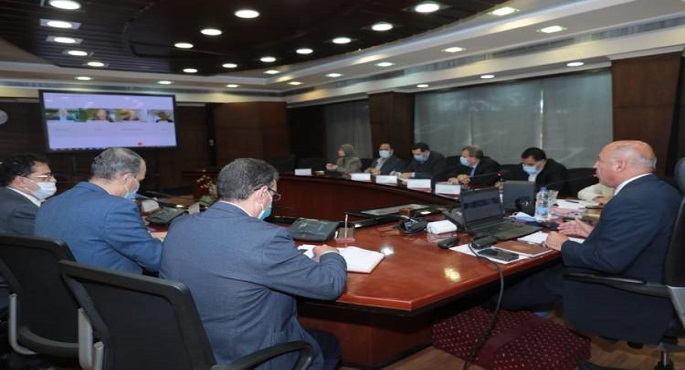 وزير النقل يبحث مع مسئولي بنك الاستثمار الأوروبي التعاون في مجالات النقل المختلفة