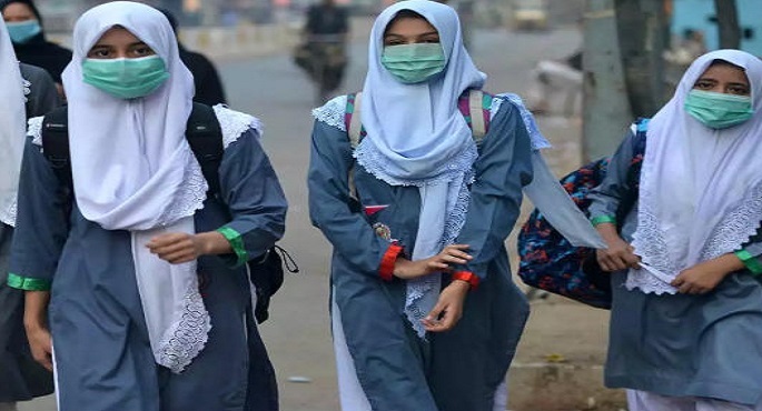 باكستان تغلق المؤسسات التعليمية بسبب زيادة حالات الإصابة بفيروس كورونا