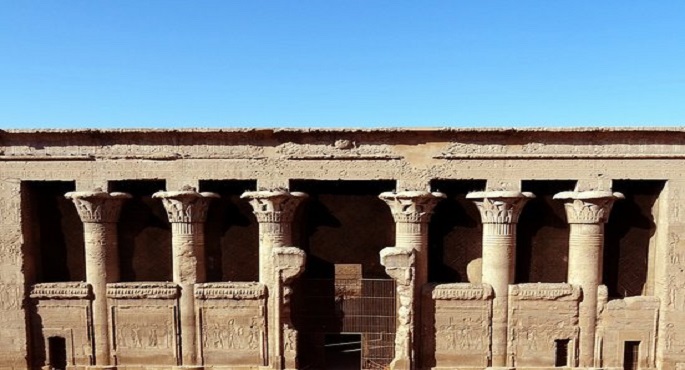 الآثار: بدء أعمال الموسم السادس في مشروع ترميم وتوثيق معبد إسنا بالأقصر