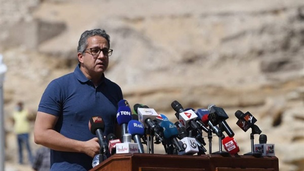 وزير السياحة والآثار يبحث خطوات إطلاق حملة ترويجية دولية لمصر