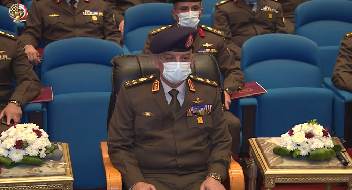 بالفيديو.. وزير الدفاع يشهد مناقشة البحث الرئيسى لهيئة عمليات القوات المسلحة