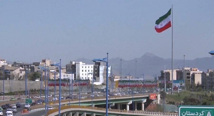 واشنطن تفرض عقوبات على مسؤول إيراني