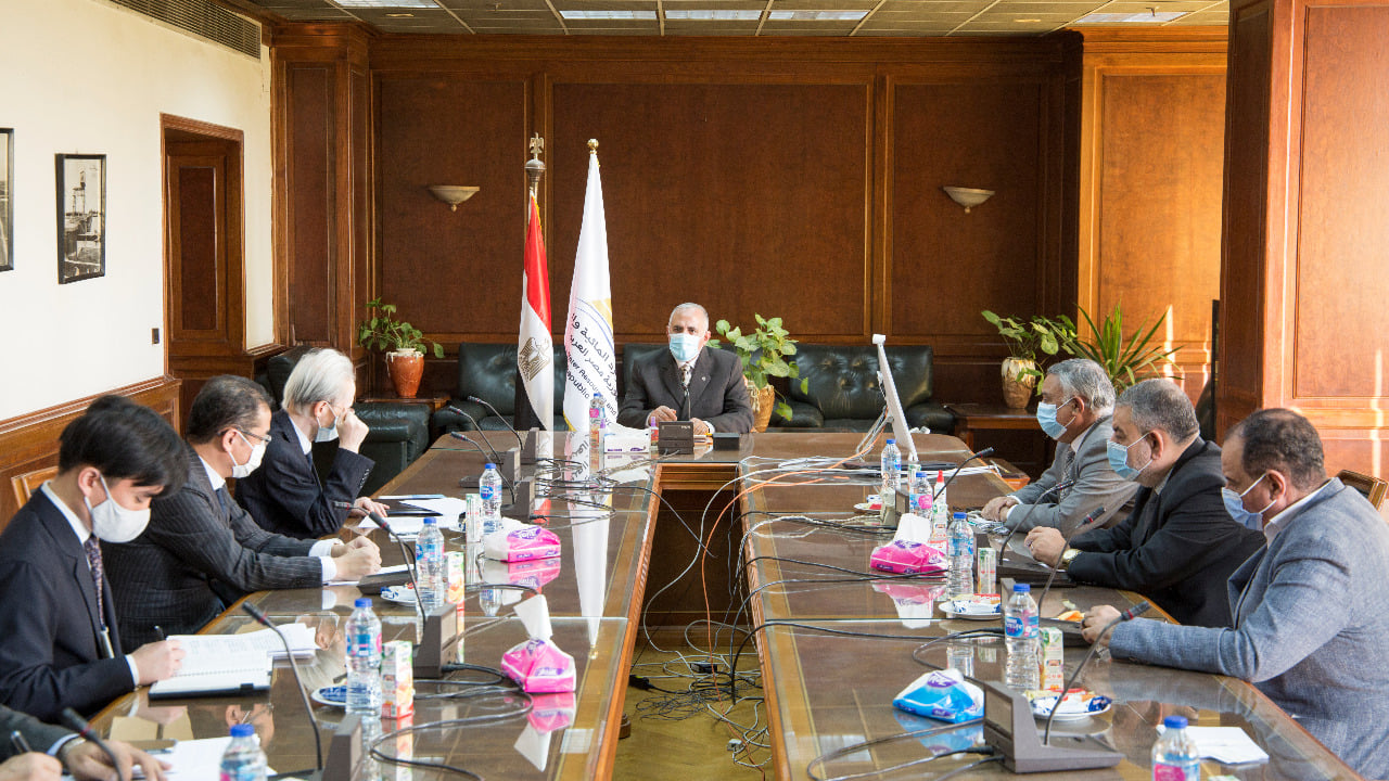 بالصور.. وزير الرى: بدء الإجراءات التنفيذية لمشروع إنشاء قناطر ديروط الجديدة